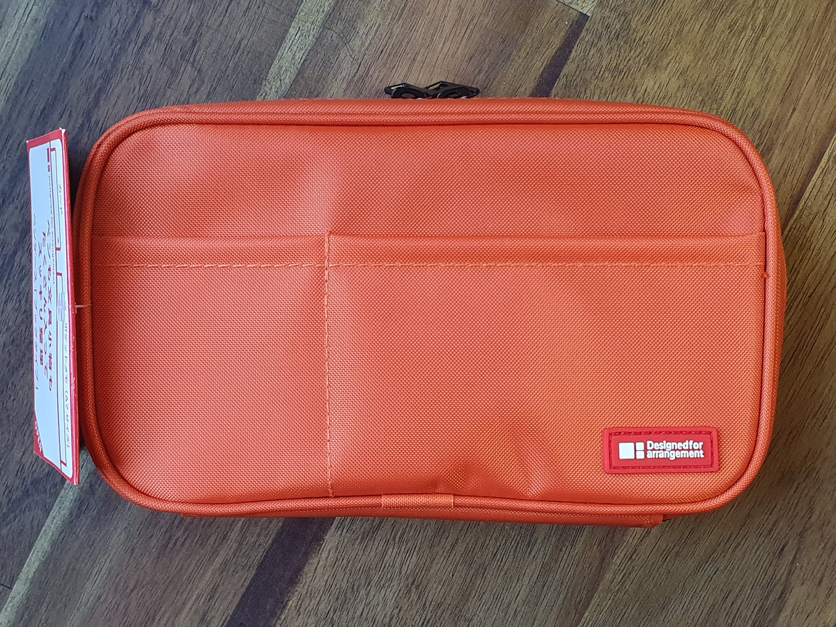 LIHIT LAB Book-Style Standard Zipper Pen Case (A7551)