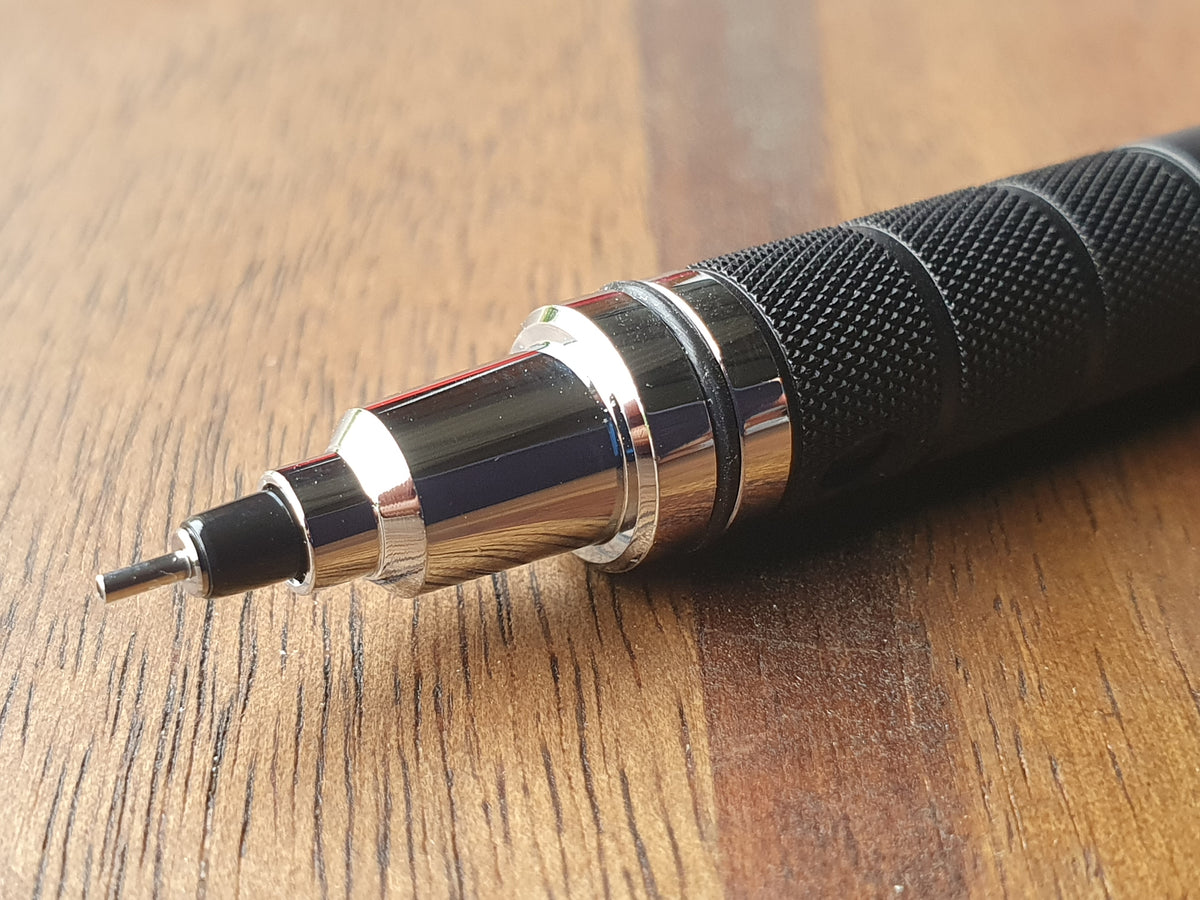 Uni Kuru Toga Roulette Model Mechanical Pencil - 0.5mm